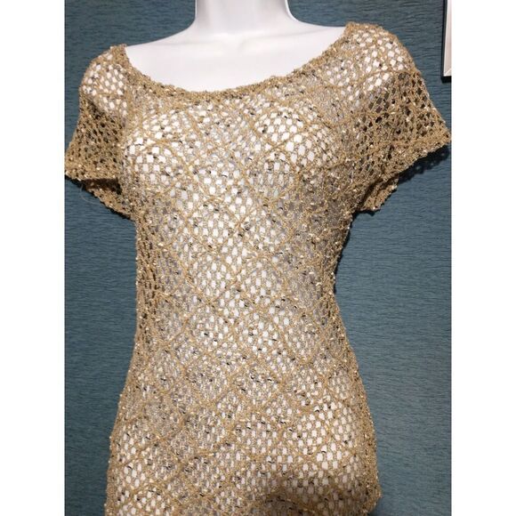 Maurices mesh short sleeved top size medium - Picture 2 of 3